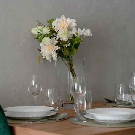 Daire Spacious With Parking & Balcony In By Renters Poznan