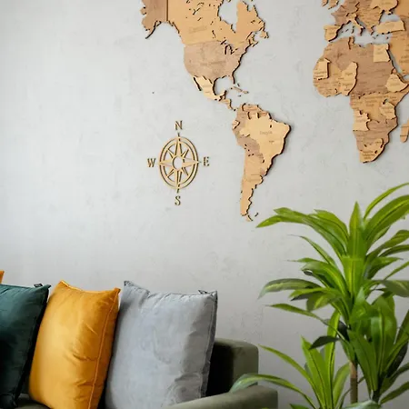 Daire Spacious With Parking & Balcony In By Renters Poznan