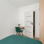 Apartment Spacious With Parking & Balcony In By Renters Poznan