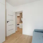 Spacious With Parking & Balcony In By Renters *