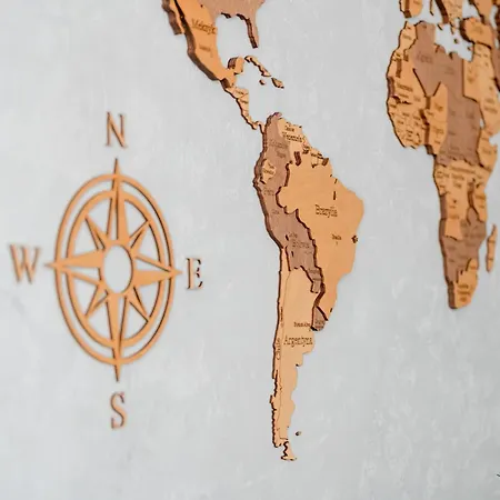 Spacious With Parking & Balcony In By Renters פוזנן