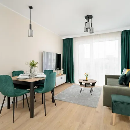 Spacious With Parking & Balcony In By Renters Poznań